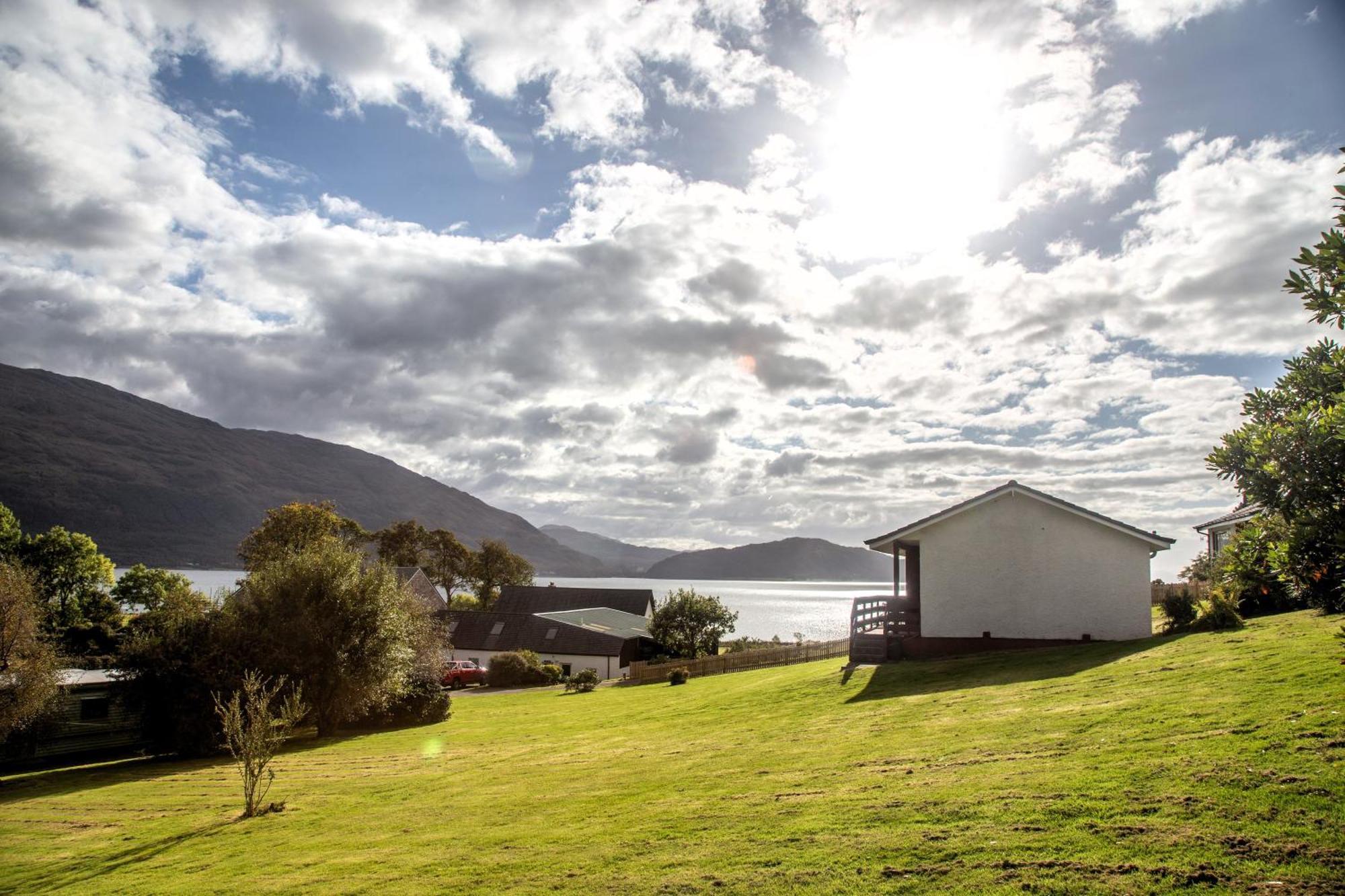 Ash, Birch And Rowan Self Catering Cabins Onich Rom bilde