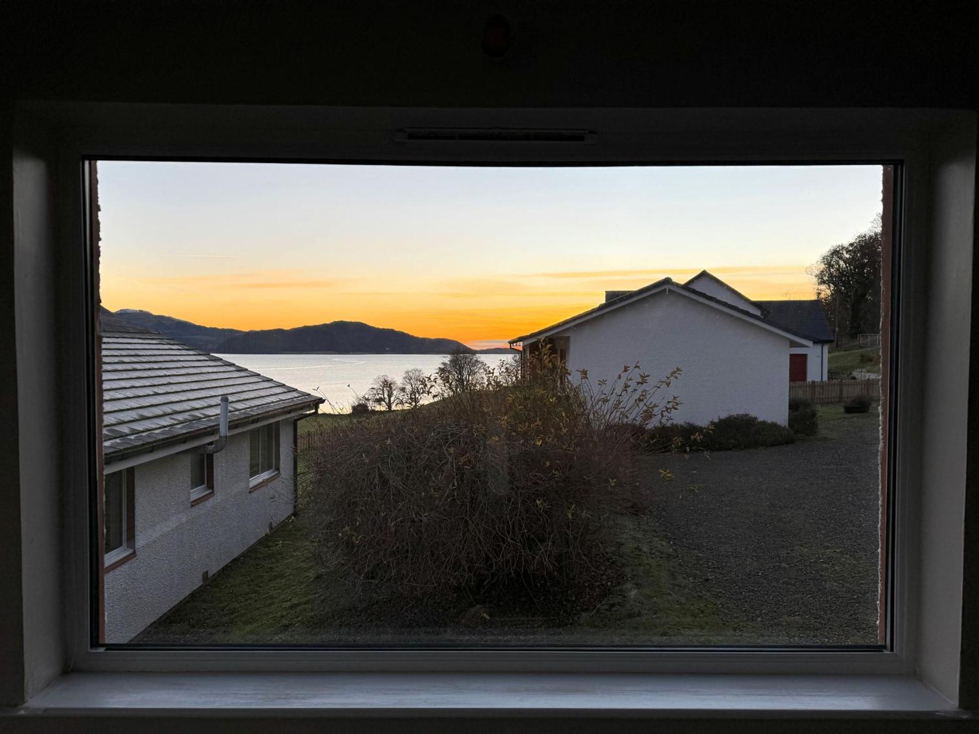 Ash, Birch And Rowan Self Catering Cabins Onich Eksteriør bilde