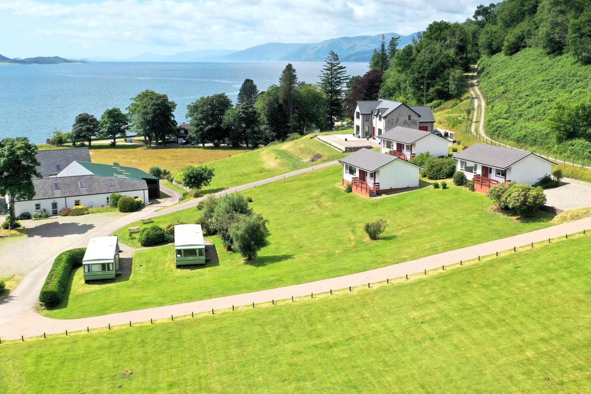 Ash, Birch And Rowan Self Catering Cabins Onich Eksteriør bilde